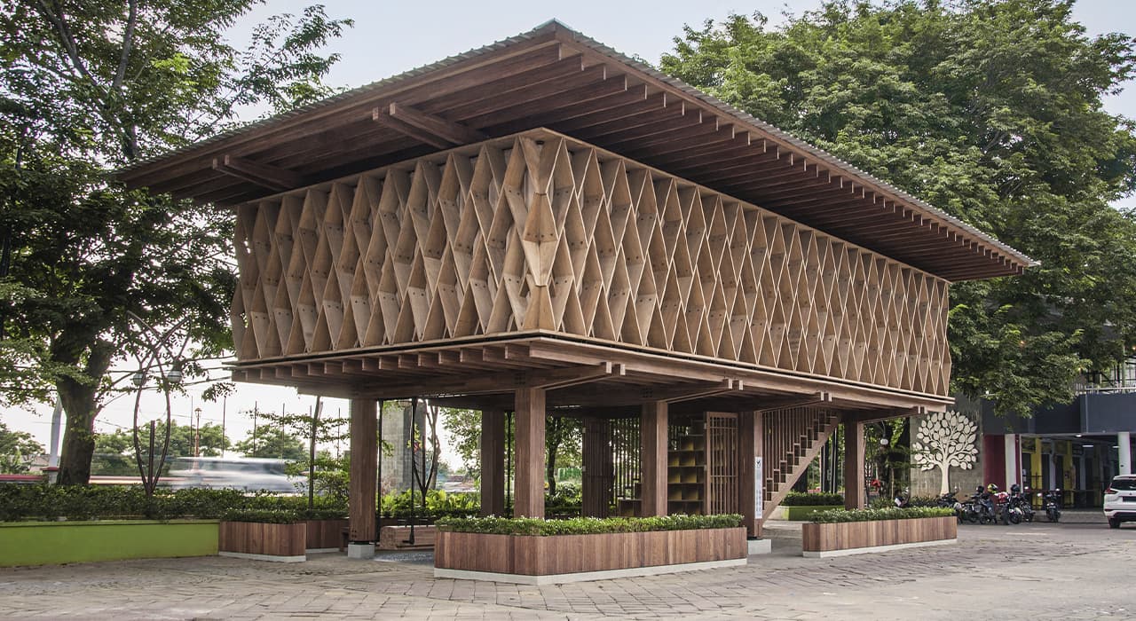 Microlibrary Warak Kayu